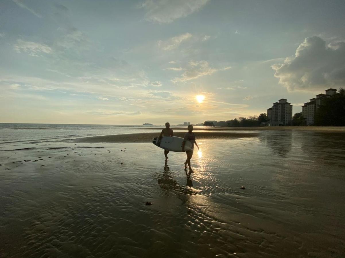 Port Dickson Paradise Lagoon Beachfront Apartment Zewnętrze zdjęcie